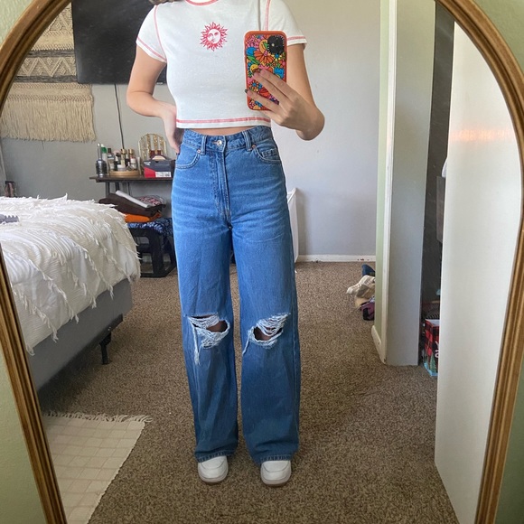 H&M Baby Tee - Picture 5 of 5